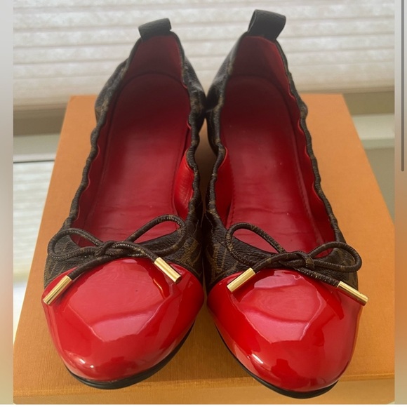 Louis Vuitton Ballet Flats - Picture 2 of 11